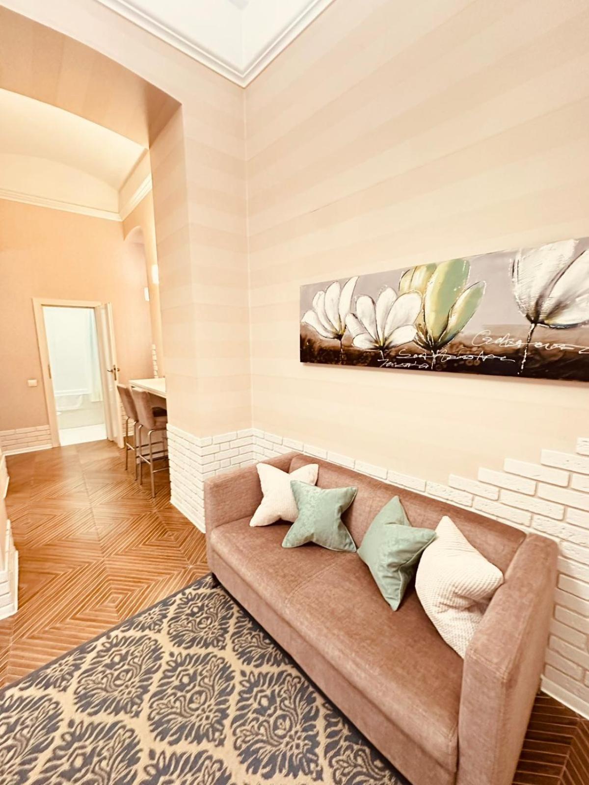 Lviv Apartments Exterior photo
